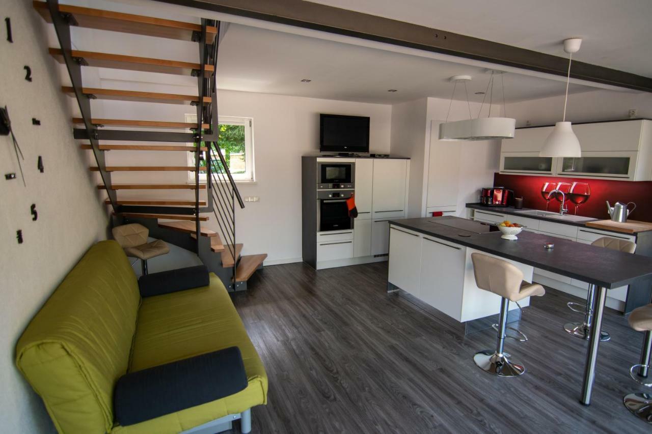 Ferienhaus Goermer Mit Wasserbett Schmolln  Luaran gambar